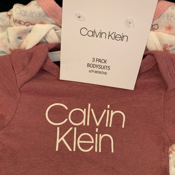 Calvin Klein_3PackGirls Bodysuits NWT - Picture 3 of 9